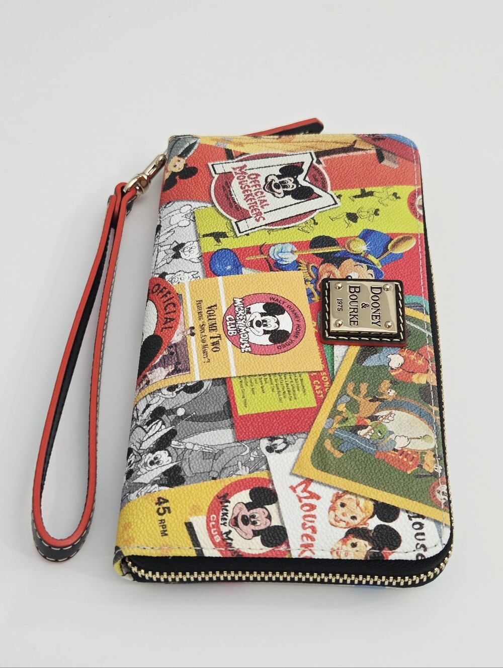 NEW DOONEY & BOURKE DISNEY THE MICKEY MOUSE CLUB 70TH ANNIVERSARY WALLET - Picture 2 of 10